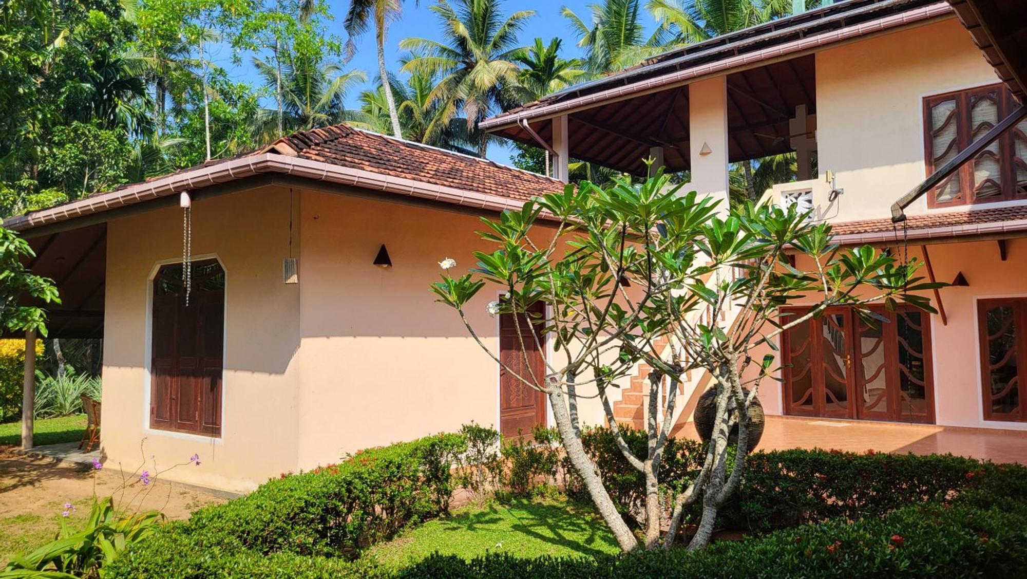 King Coconut Lodge Habaraduwa Central 외부 사진